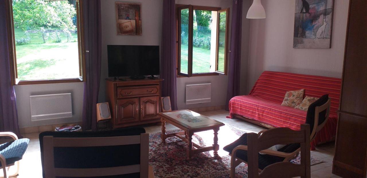 Saint-Amand-en-PuisayeLa Griotterie别墅 外观 照片